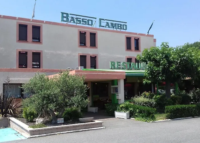 Metrhotel Basso Cambo